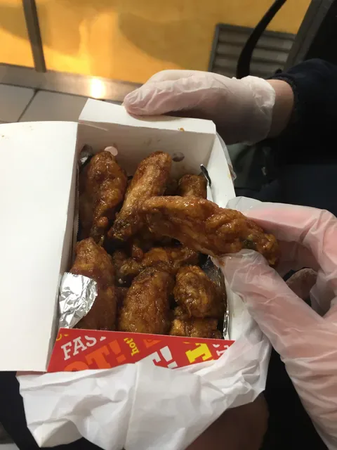 Golden Chicken And Seafood