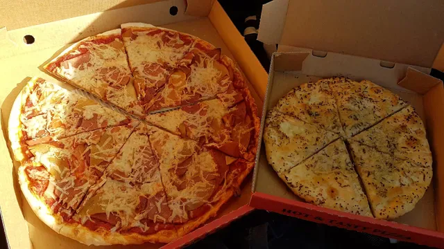 Gorilla Pizza