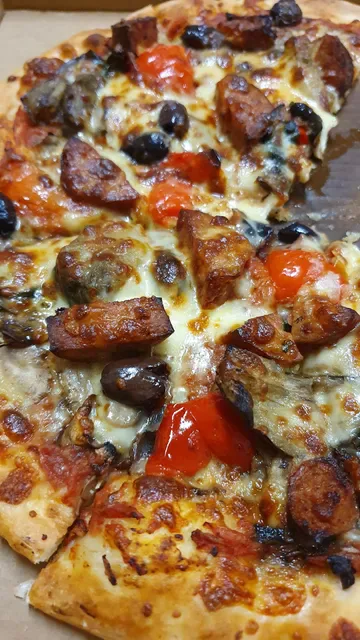 Gorilla Pizza