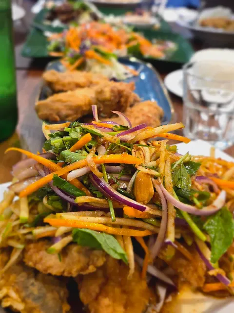 Green Papaya Thai Restaurant