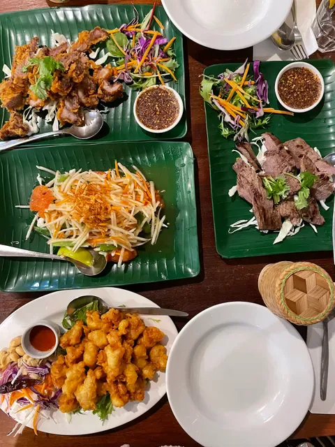 Green Papaya Thai Restaurant