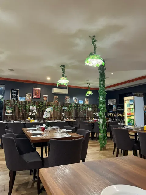 Green Papaya Thai Restaurant