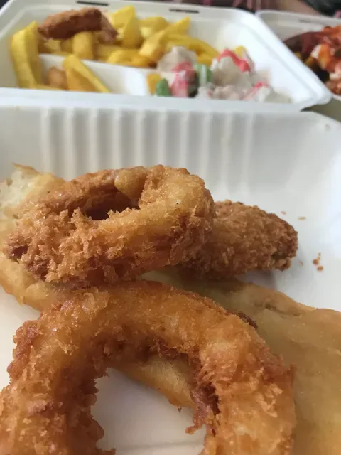 Hallas Fish & Grill