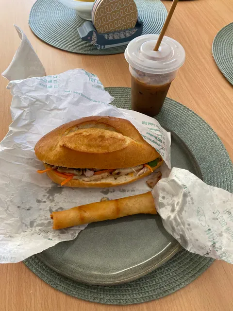 HAN'S BANH MI