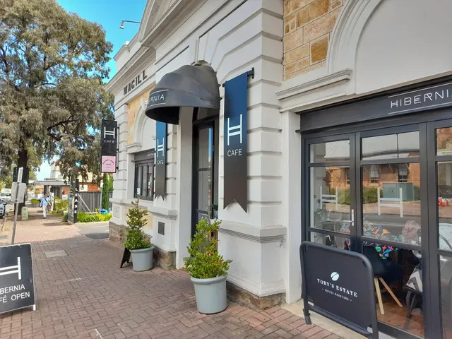 Hibernia Cafe