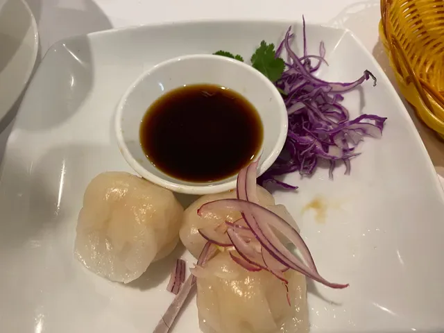 Hoa Tam