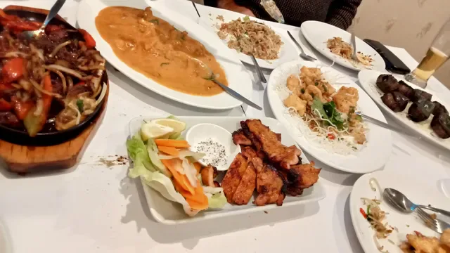 Hoa Tam