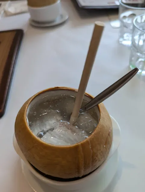 Hoa Tam