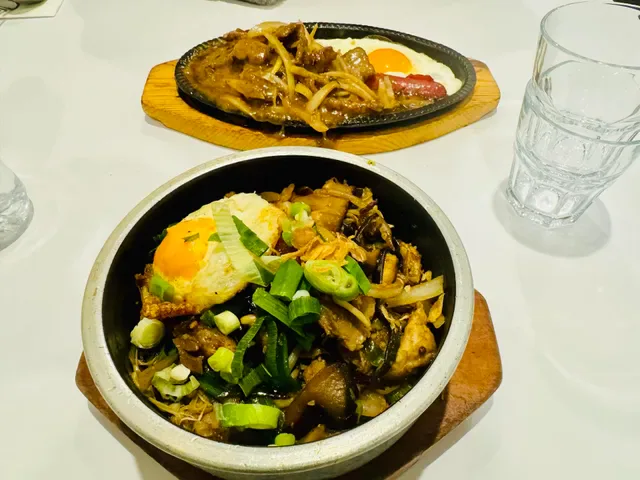 Hoa Tam