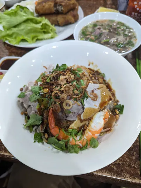Hu Tieu Hoang Gia