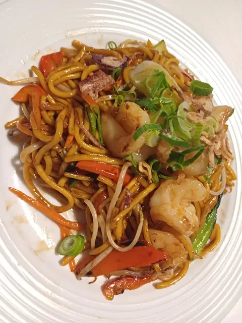 Inthais Cafe and noodle bar