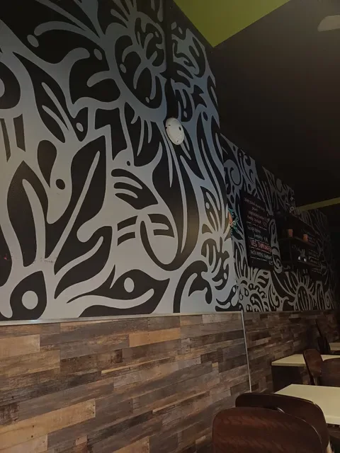 Inthais Cafe and noodle bar