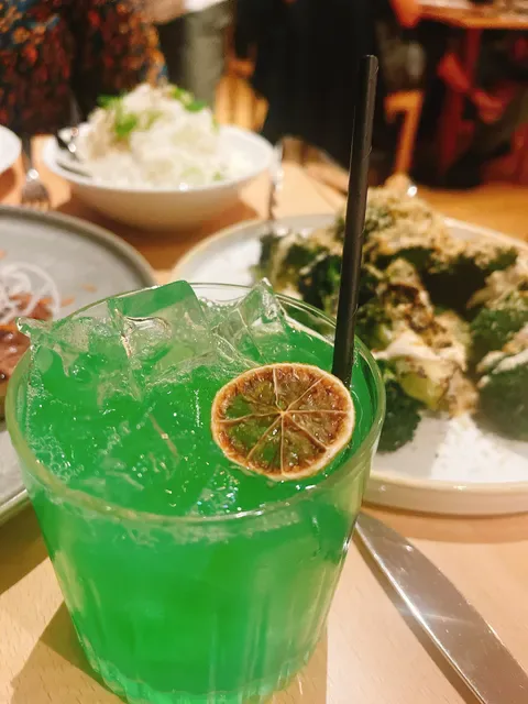 KOOMO Restaurant & Bar