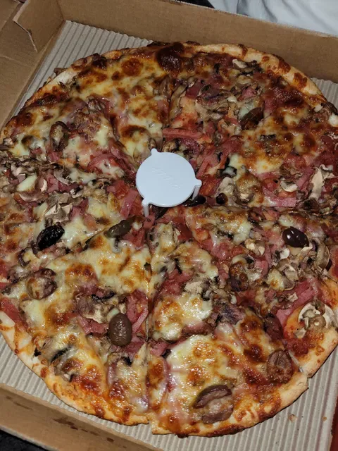 La Romana Pizza Bar Broadview