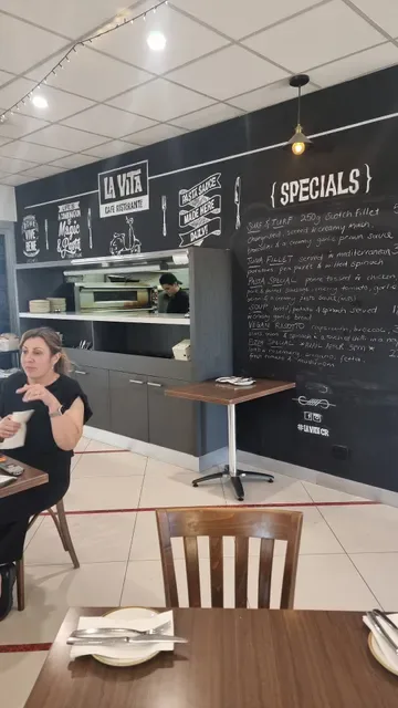 La Vita Ristorante Cafe