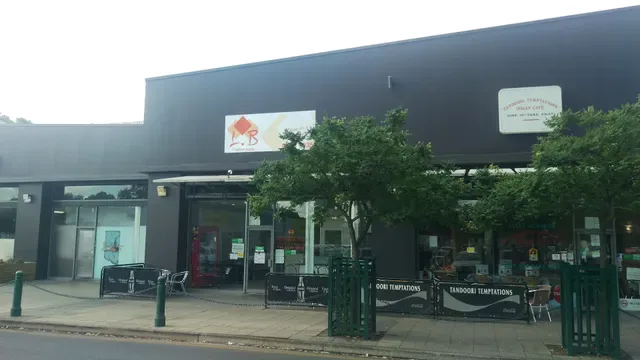 LB Vietnamese Food Dine In & Takeaway