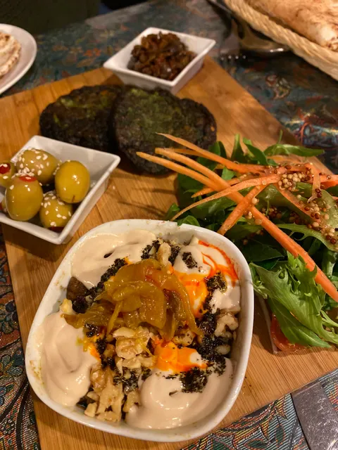 Lezizz Restaurant