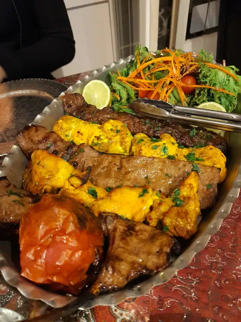 Lezizz Restaurant