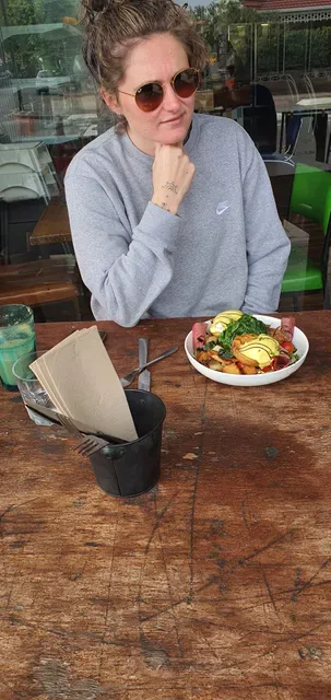 Loveon Cafe