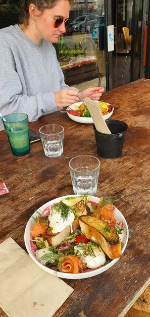 Loveon Cafe
