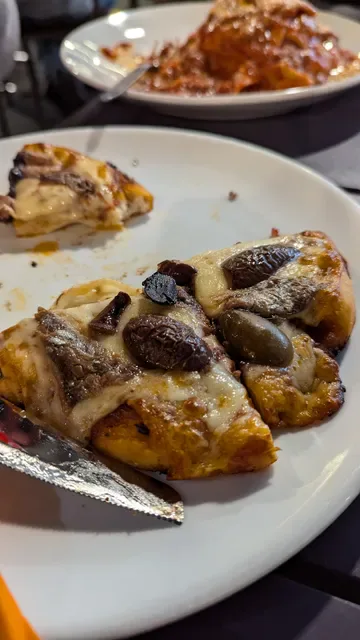Lucias Pizza & Spaghetti Bar