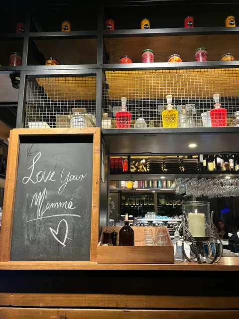 Luigi Delicatessen