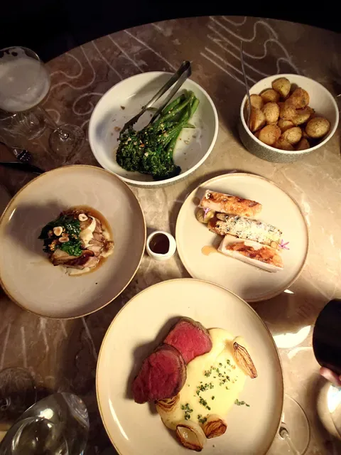 Luma Restaurant & Bar
