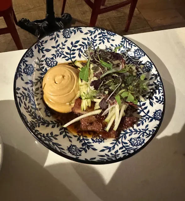 Madame Hanoi