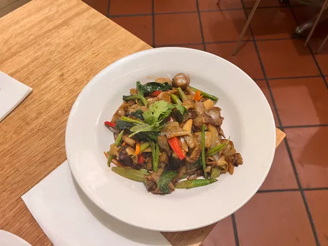 Madame Wu's Noodle Bar