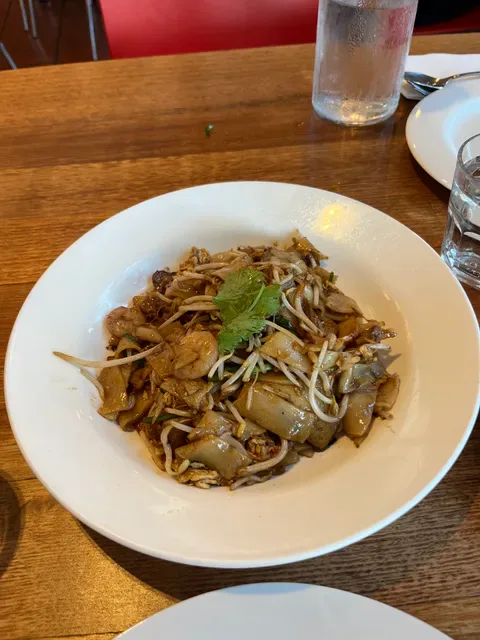 Madame Wu's Noodle Bar
