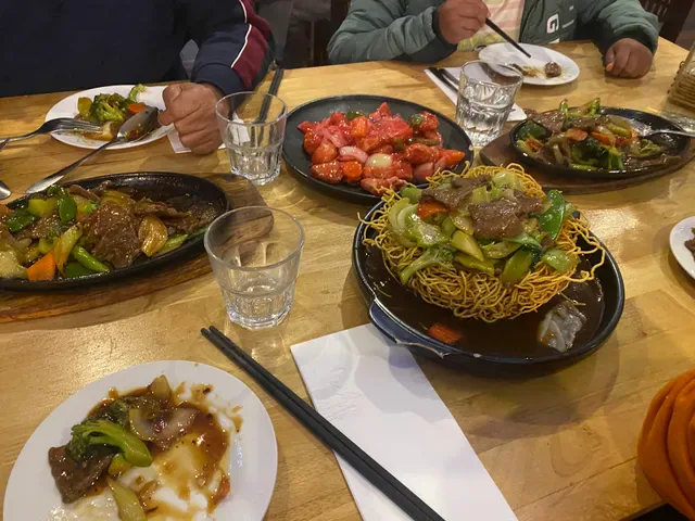 Mai Kitchen Restaurant
