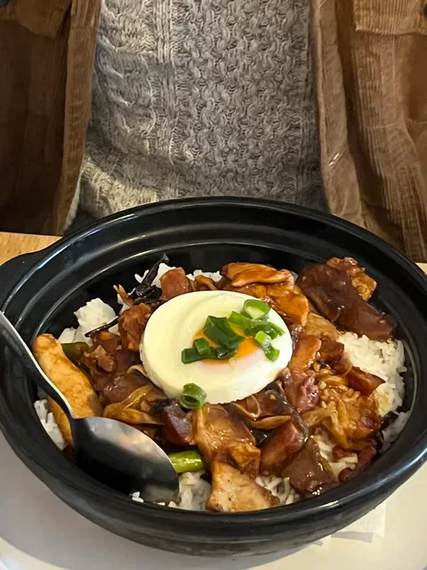 Mai Kitchen Restaurant