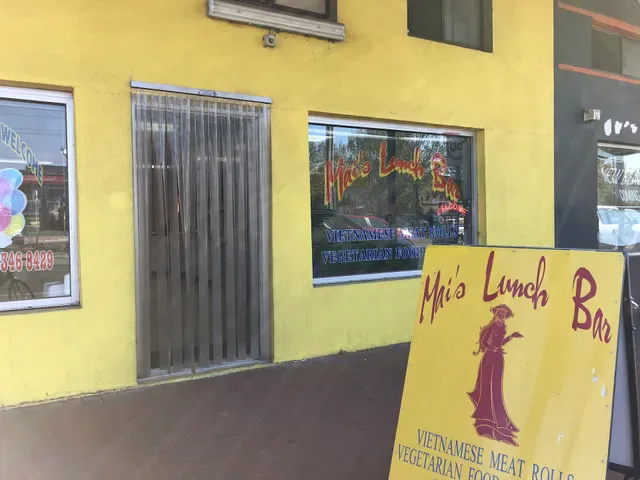 Mai's Lunch Bar