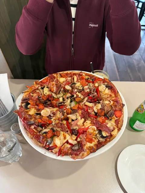 Mamma Carmela Cafe Pizzeria