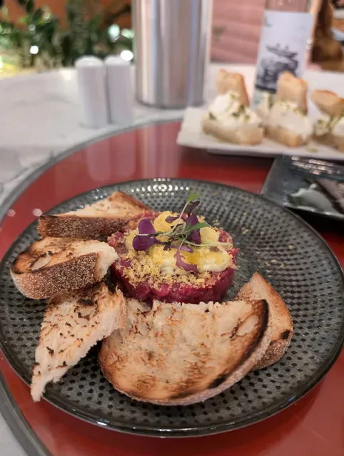 Market & Meander - Modern Italian Cuisine