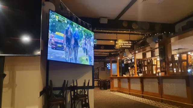 Mick O'Shea's Hotel