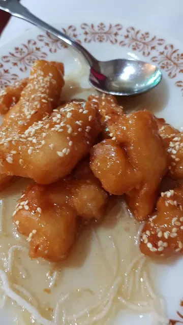 Ming's Court Chinese Restaurant