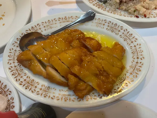 Ming's Court Chinese Restaurant