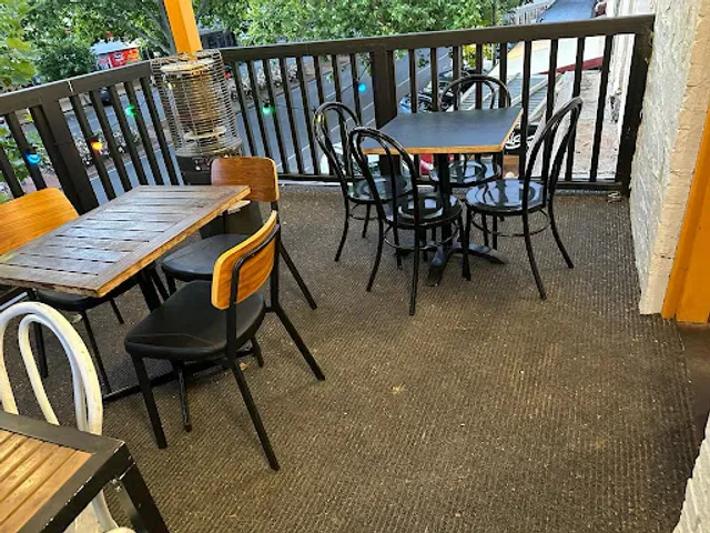 Mk's Cafe