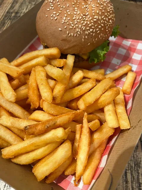 Mk's Cafe