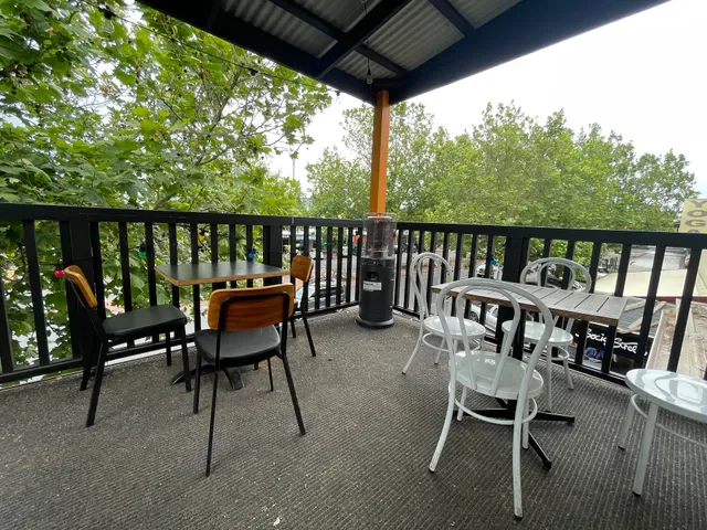 Mk's Cafe