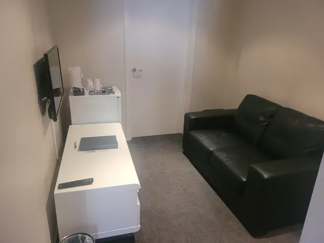 Mawson Lakes Hotel
