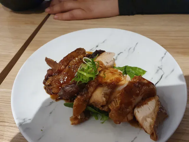 Mugen House - Japanese Restaurant & Bar