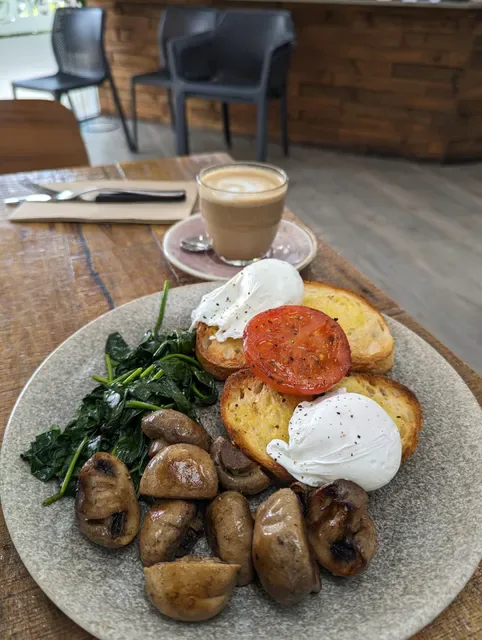 Nev's Café