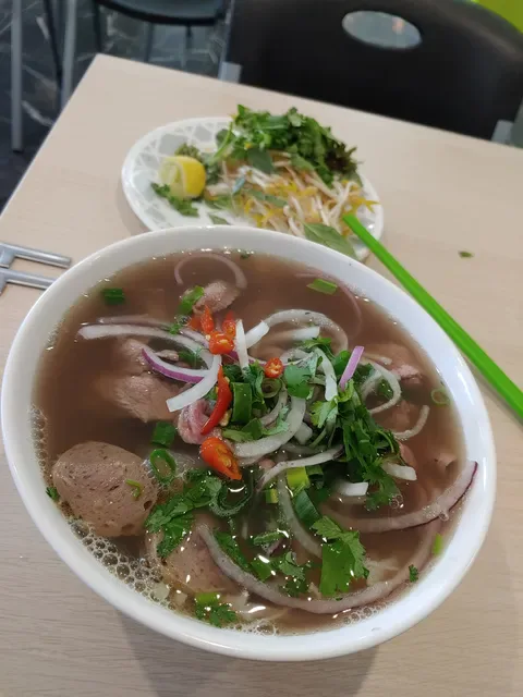 Nhu Lan On Hanson