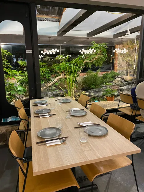 Noi Vietnamese Eatery