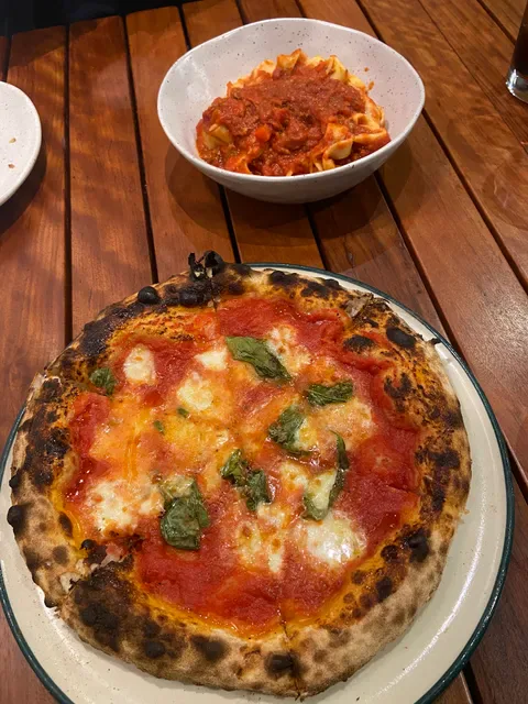 Pan & Vine