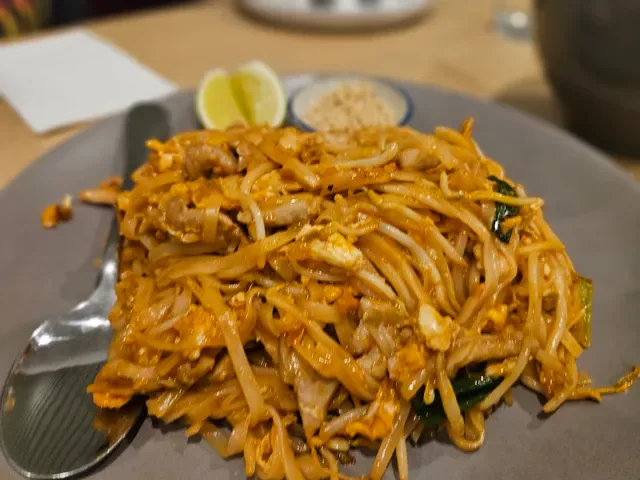 Parade Thai Restaurant