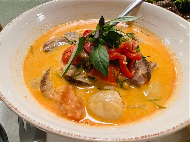 Parade Thai Restaurant