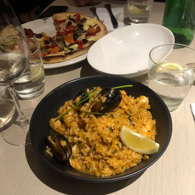 Parisi's Restaurant